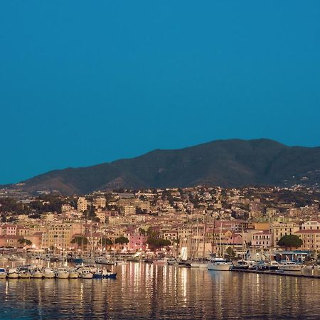 Sanremo Like: In Centro E Con Garage! Leilighet Eksteriør bilde
